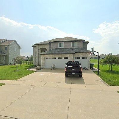 1705 Sunny Acres Rd, Mahomet, IL 61853