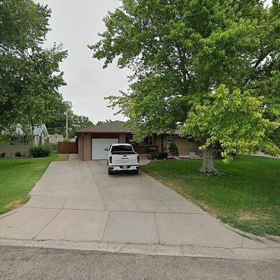 1710 Old Manor Rd, Garden City, KS 67846