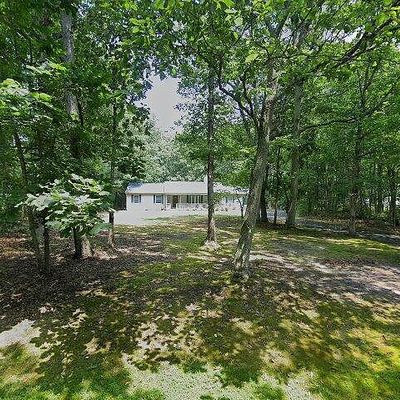 25 Holly Ln, Woodbine, NJ 08270