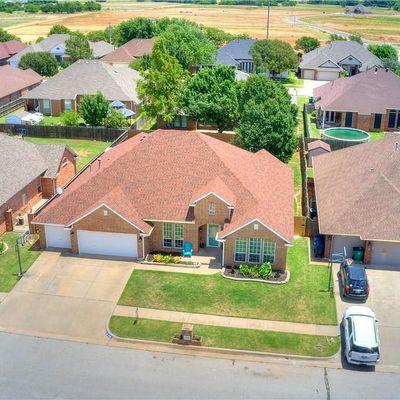 2516 Kingsley Ln, Oklahoma City, OK 73128