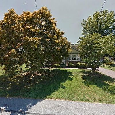 2024 Hemlock Rd, Lancaster, PA 17603