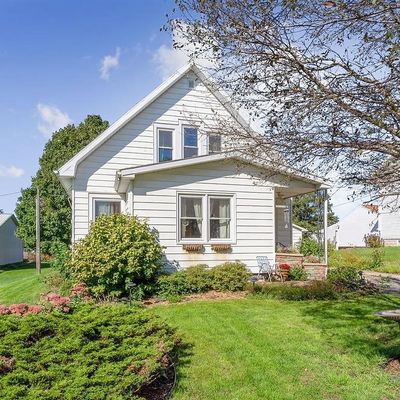 204 Prospect St Nw, Blairstown, IA 52209