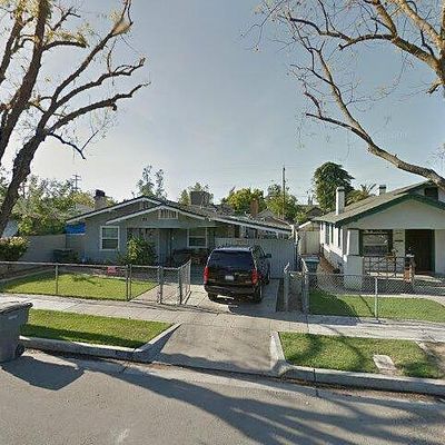 2060 E Lewis Ave, Fresno, CA 93701