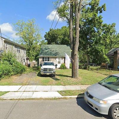 211 Chestnut St, Mount Holly, NJ 08060