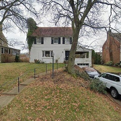 211 Vernon Dr, Pittsburgh, PA 15228