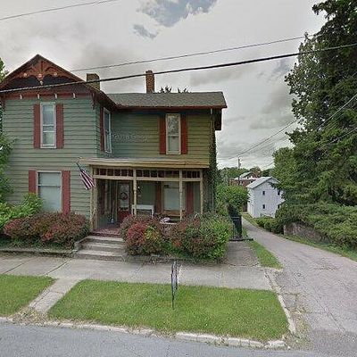 217 S Maple St, Eaton, OH 45320