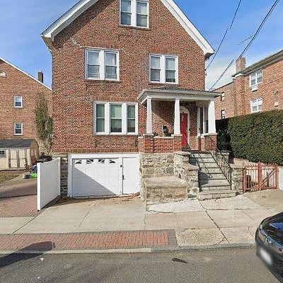 219 First St, Yonkers, NY 10704