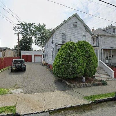 22 Perry St, Dover, NJ 07801