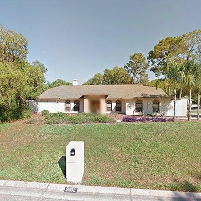 2902 Pine Club Dr, Plant City, FL 33566