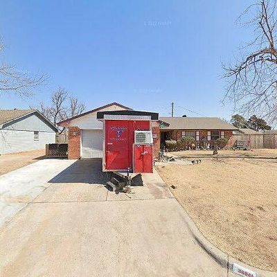 3004 N Thompkins Ave, Bethany, OK 73008