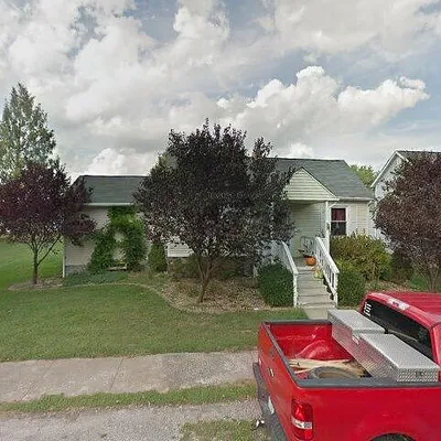 309 W 3 Rd South St, Mount Olive, IL 62069