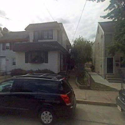 2728 Bridge St, Philadelphia, PA 19137