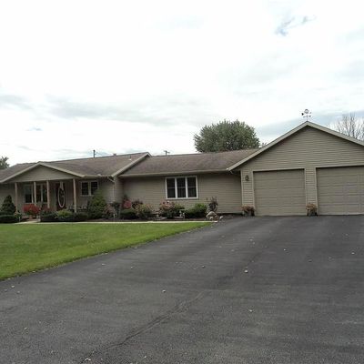 281 Dorman Dr, Sidney, OH 45365