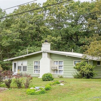 37 Chamberlain Rd, Scarborough, ME 04074