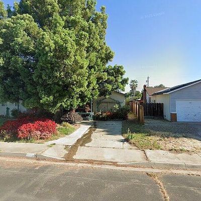 3713 Topeka St, Riverbank, CA 95367