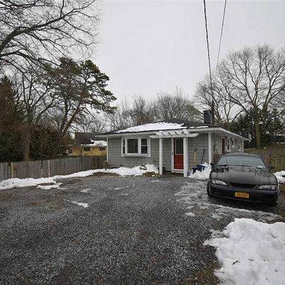 38 Ardmour Dr, Mastic, NY 11950