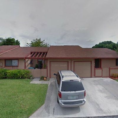 38 Farnworth Dr, Boynton Beach, FL 33426