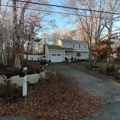 40 Spencer Dr, Plymouth, MA 02360