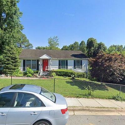 324 Carmody Hills Dr, Capitol Heights, MD 20743