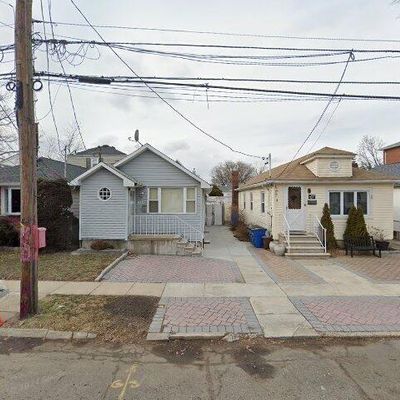 3243 Giegerich Pl, Bronx, NY 10465