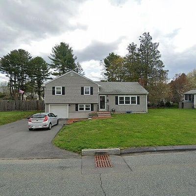 34 Highgate Rd, Framingham, MA 01701