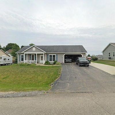 345 Homestead Dr, Twin Lakes, WI 53181