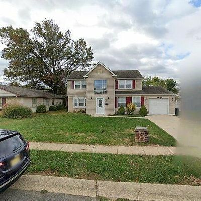 35 Harwick Ln, Willingboro, NJ 08046