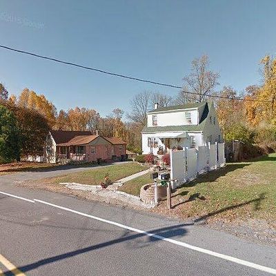 46 Hartz Rd, Fleetwood, PA 19522