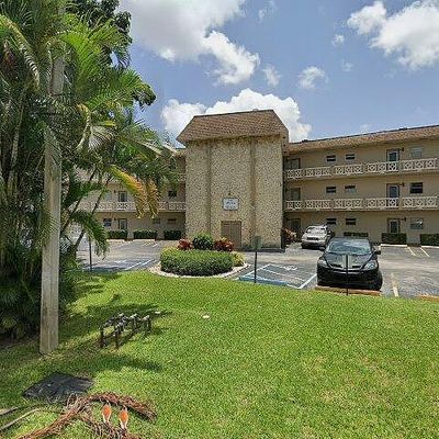 4700 Nw 35 Th St #405, Lauderdale Lakes, FL 33319