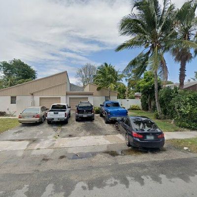 4897 Nw 6 Th St, Delray Beach, FL 33445