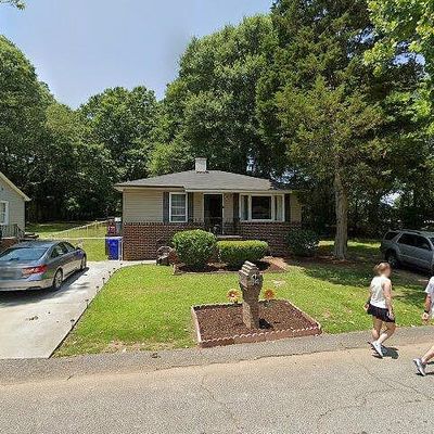 5 Aniwetauk St, Greenville, SC 29607