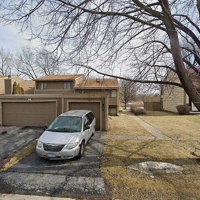 501 Yosemite Trl, Roselle, IL 60172