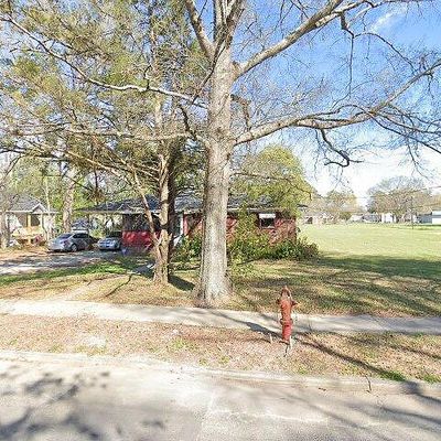 513 S Pine St, Marion, SC 29571