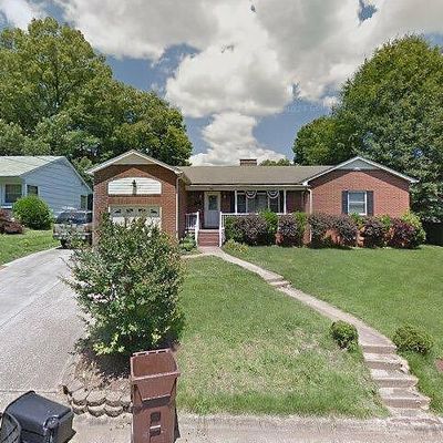 413 Westview St Sw, Lenoir, NC 28645