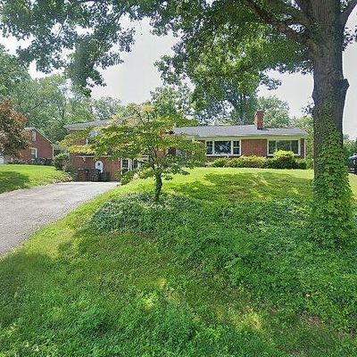 422 Kaelin Dr, Louisville, KY 40207