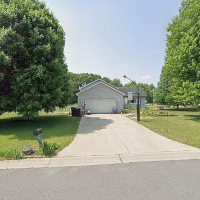 432 Sandy Ridge Dr, Valparaiso, IN 46383