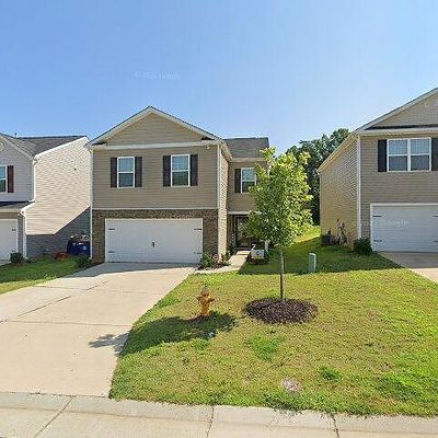 4391 Oak Pointe Dr, Winston Salem, NC 27105