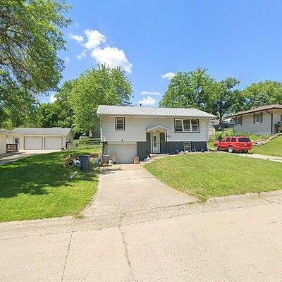 610 N 4 Th St, Carlisle, IA 50047