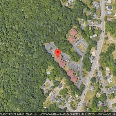 610 S Franklin St #D102, Holbrook, MA 02343