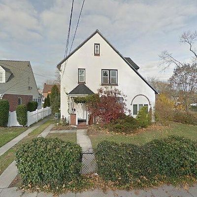 619 Fairview Ave, Baldwin, NY 11510