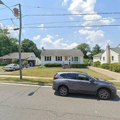 624 River Dr, Westville, NJ 08093