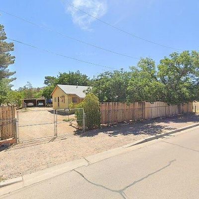 5218 Desert Park Ave, Las Cruces, NM 88011