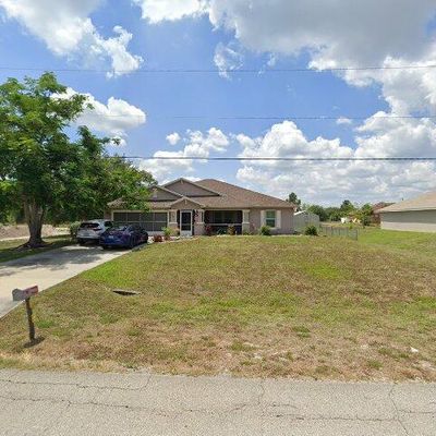 522 Parkdale Blvd, Lehigh Acres, FL 33974