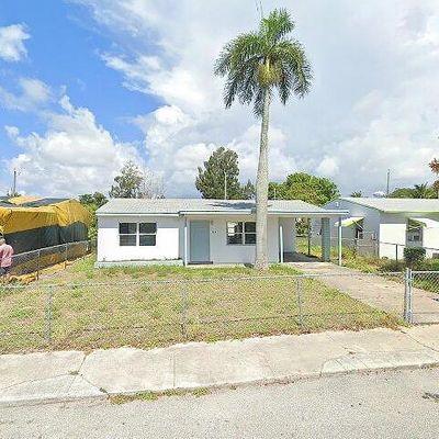 719 S C St, Lake Worth Beach, FL 33460