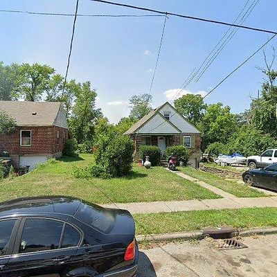 7249 Clovernook Ave, Cincinnati, OH 45231