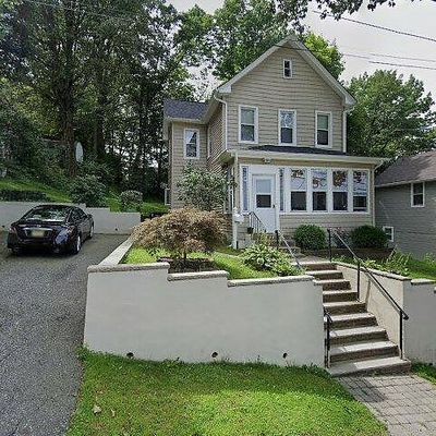 74 Liberty St, Dover, NJ 07801