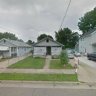 741 Columbus Ave, Akron, OH 44306