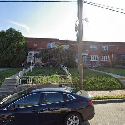 7956 Forrest Ave, Philadelphia, PA 19150