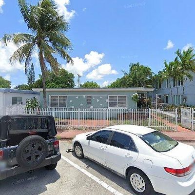 810 83 Rd St, Miami Beach, FL 33141