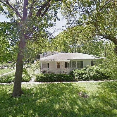 819 9 Th St, Baldwin City, KS 66006